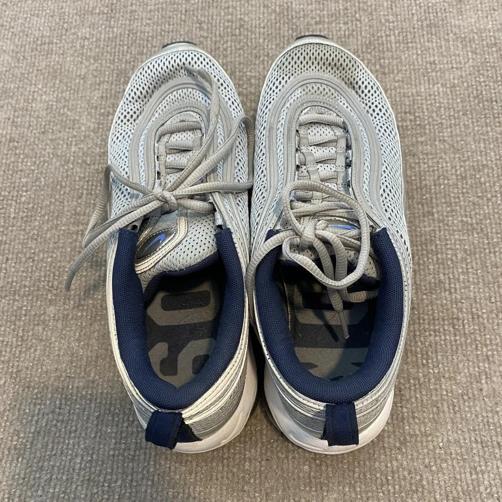 Nike Air Max 97‎ Shoes Womens Size 10 Silver Mesh Cushioned 554668-041 Sneakers